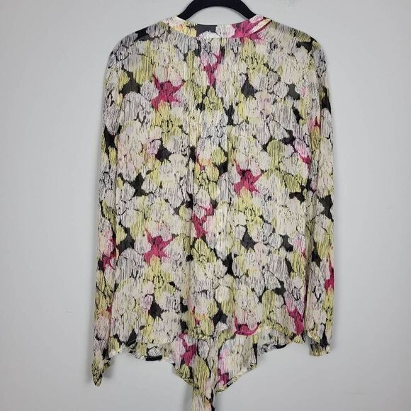 Chicos Womens Size 0 Small Button Front Top Blouse White Black Pink 100% Silk - Picture 2 of 7